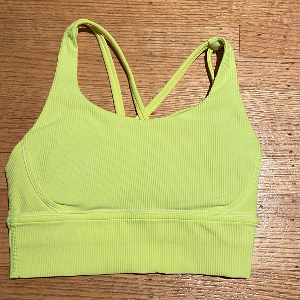 Lululemon sports bra